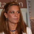 Leonor Flores